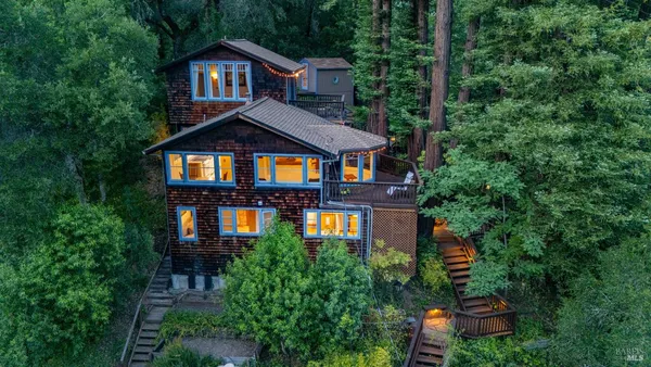 $740,000 | 14801 Canyon 4 Road, Guerneville, CA 95446