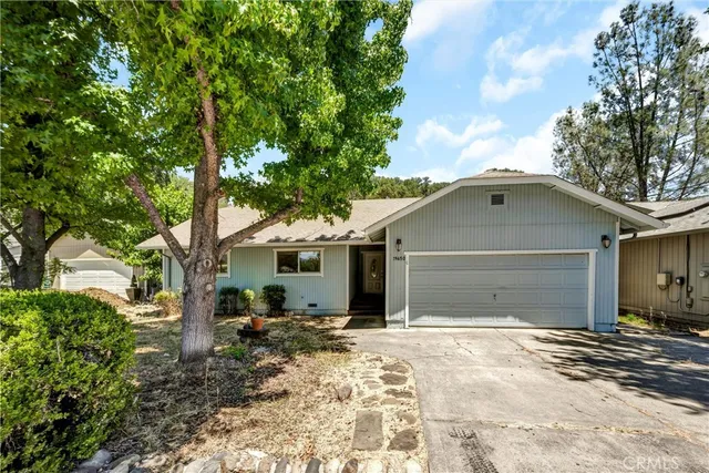 $299,000 | 19650 Mountain Meadow North, Hidden Valley Lake, CA 95467