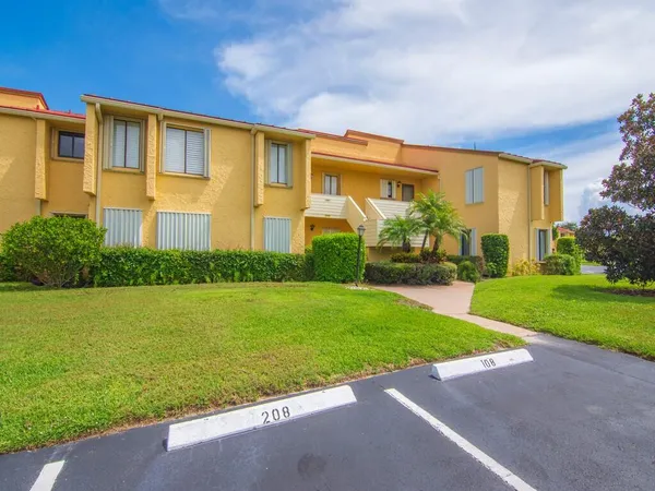 $205,000 | 5373 Southeast Miles Grant Road, Unit 208, Stuart, FL 34997