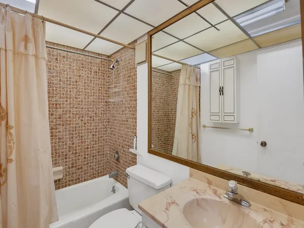 $205,000 | 5373 Southeast Miles Grant Road, Unit 208, Stuart, FL 34997