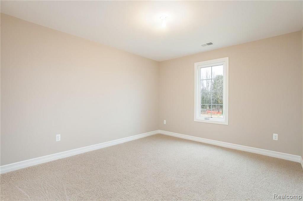 1154 Pembroke Drive Rochester Hills, MI 48307 - Photo 38 of 49