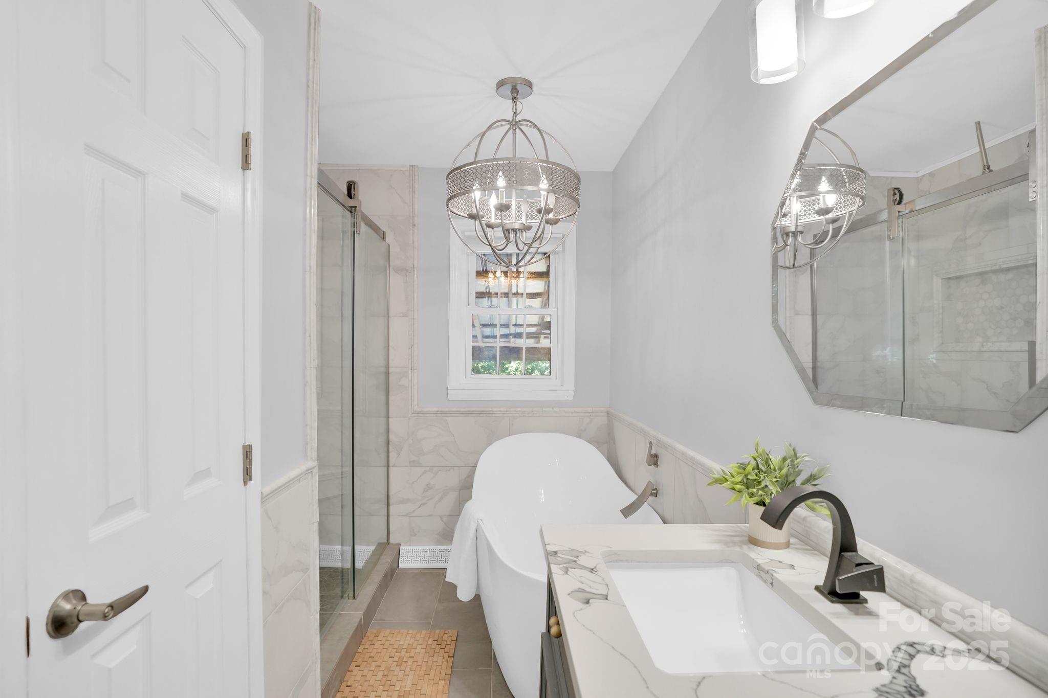 539 Hollis Road Charlotte, NC 28209 - Photo 12 of 23