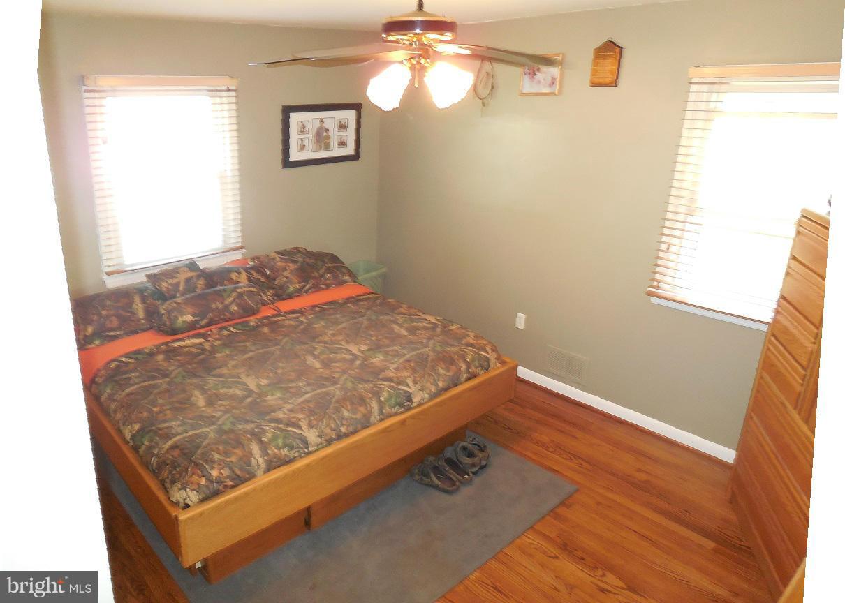 6007 Windham Road Laurel, MD 20707 - Photo 20 of 30 Bath (Master)