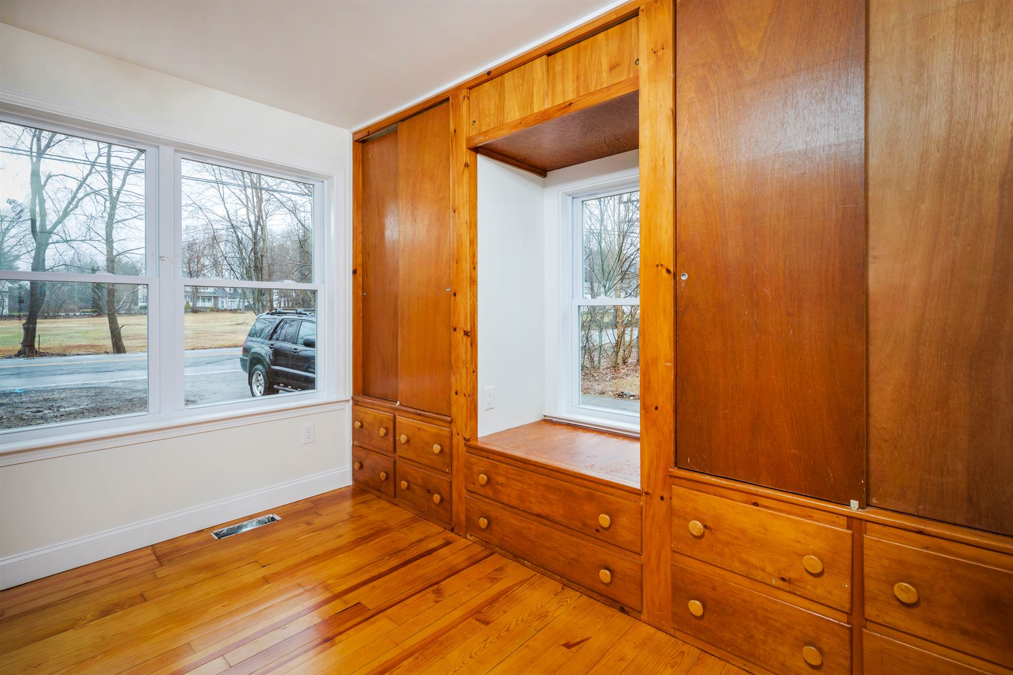 311 Mill Road Hampton, NH 03842 - Photo 8 of 13