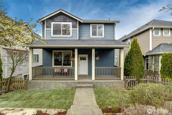 $925,000 | 16019 2nd Avenue Northeast, Duvall, WA 98019