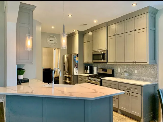 $2,525 | 10918 South Falls Terrace, Houston, TX 77095