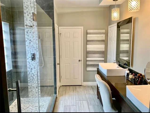 $2,525 | 10918 South Falls Terrace, Houston, TX 77095