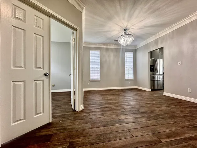 $2,525 | 10918 South Falls Terrace, Houston, TX 77095