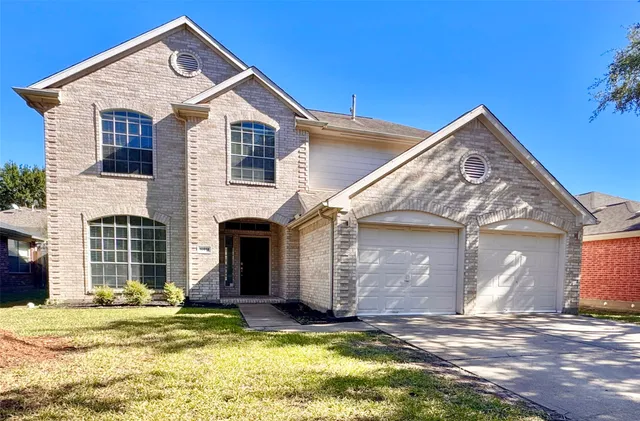 $2,525 | 10918 South Falls Terrace, Houston, TX 77095