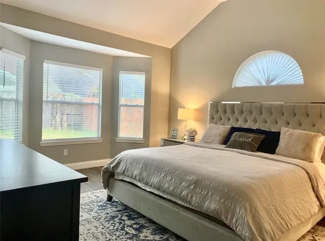 $2,525 | 10918 South Falls Terrace, Houston, TX 77095