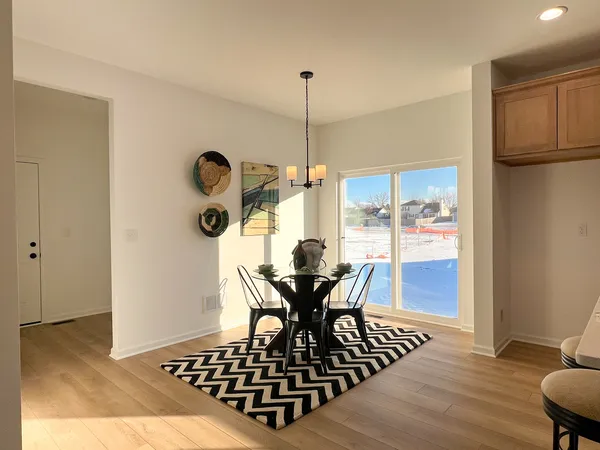 $419,711 | 94 West Crabapple Avenue, Cortland, IL 60112