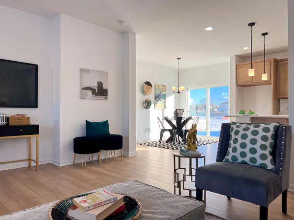 $419,711 | 94 West Crabapple Avenue, Cortland, IL 60112