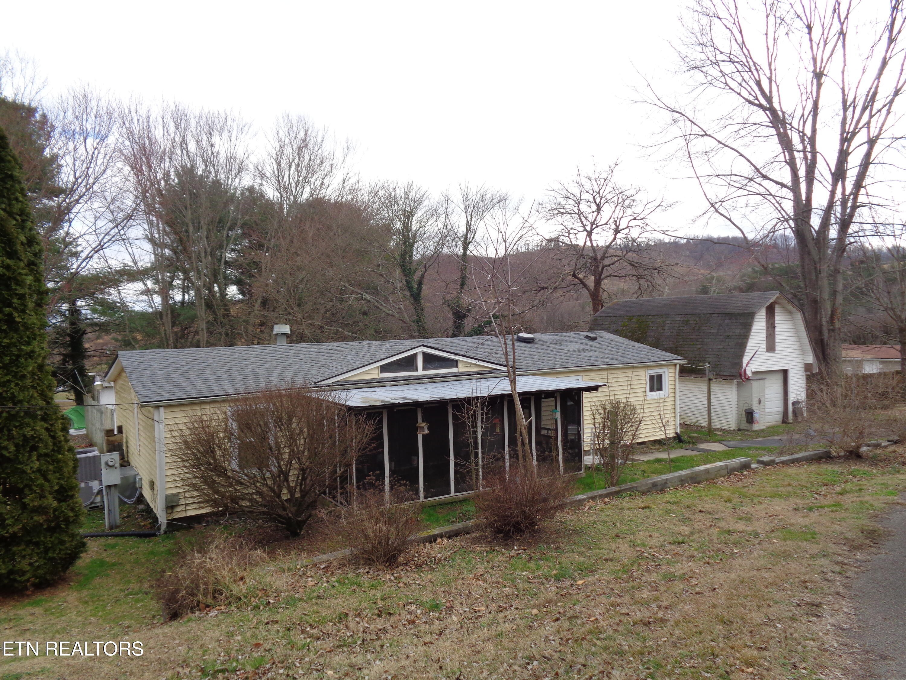 130 Tom Treece Road Morristown, TN 37814 - Photo 1 of 27 DSC00740
