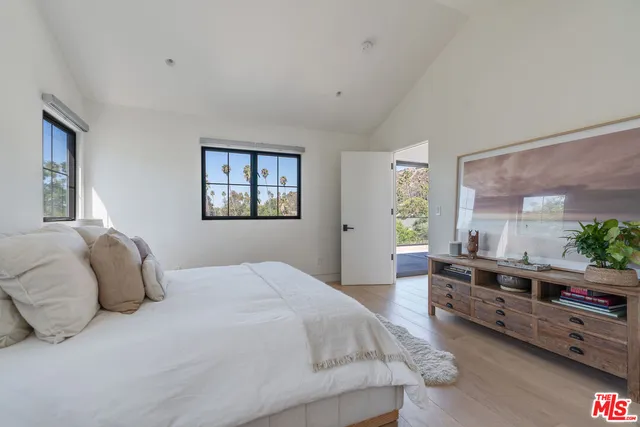 $11,200 | 5265 Dahlia Drive, Los Angeles, CA 90041