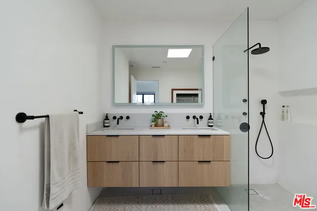 $11,200 | 5265 Dahlia Drive, Los Angeles, CA 90041