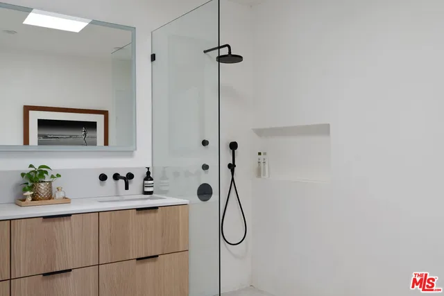 $11,200 | 5265 Dahlia Drive, Los Angeles, CA 90041