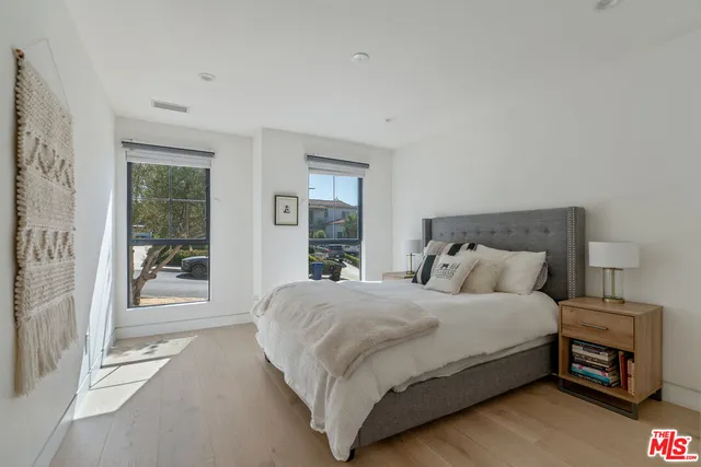 $11,200 | 5265 Dahlia Drive, Los Angeles, CA 90041