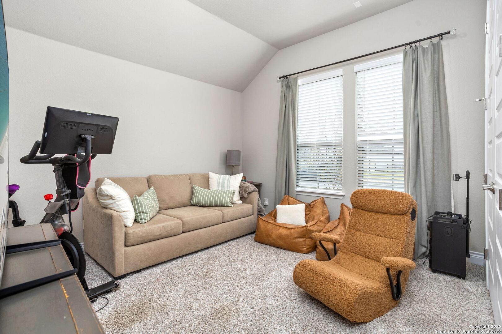 97 Simpatico Boerne, TX 78006 - Photo 18 of 23