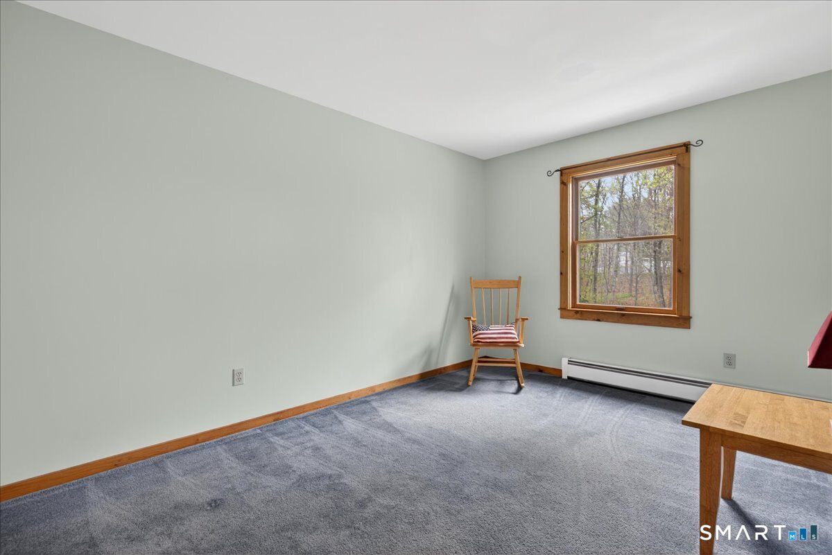 24 Country Way Wallingford, CT 06492 - Photo 21 of 37
