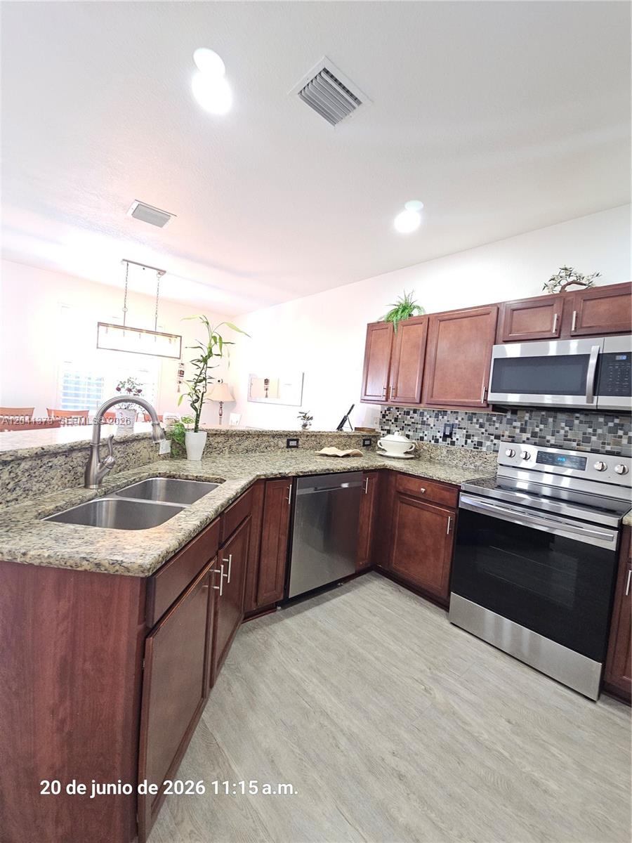 11364 Southwest 233rd Street Homestead, FL 33032 - Photo 17 of 49
