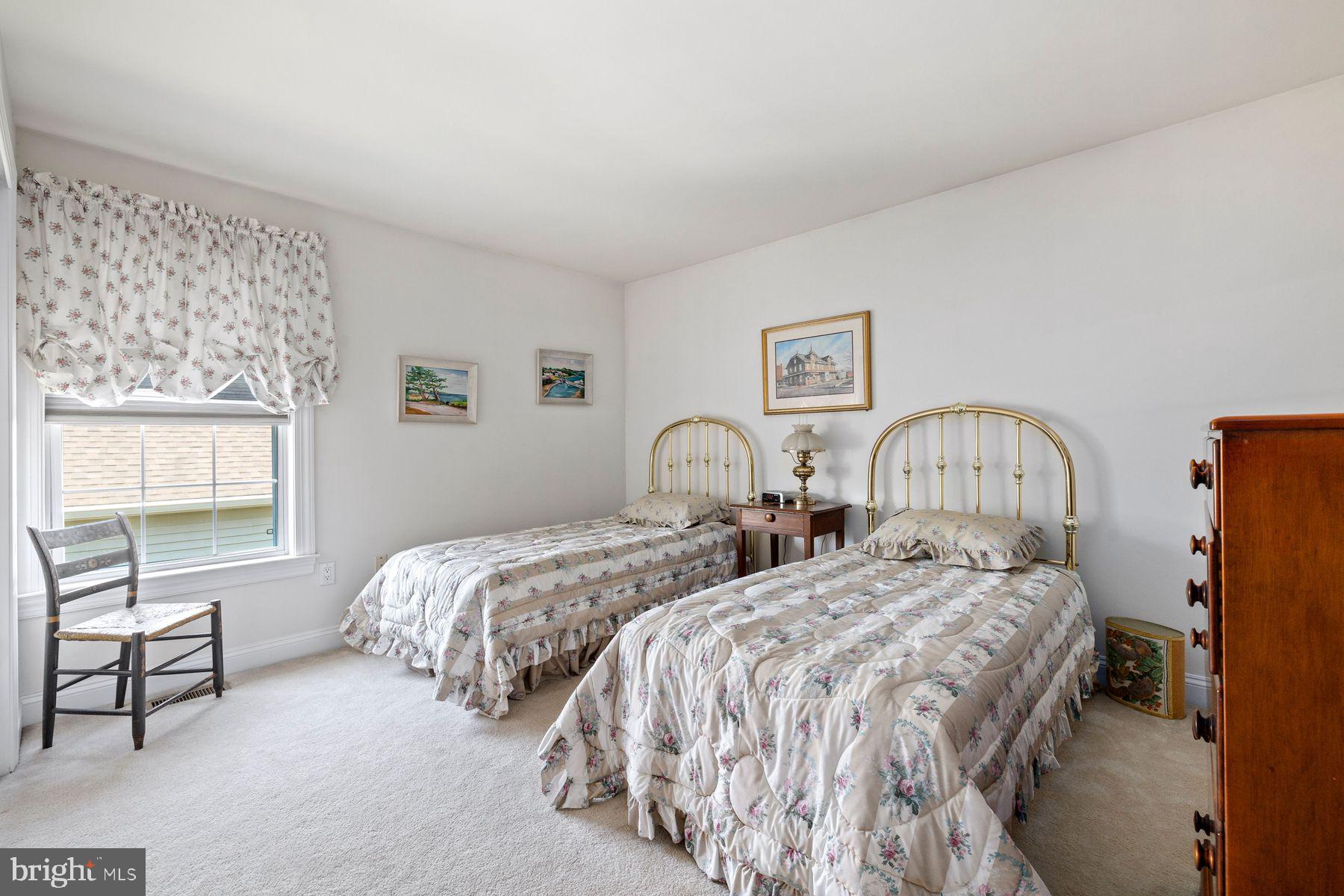 209 Bobwhite Road New Hope, PA 18938 - Photo 27 of 36 en suite Guest bedroom
