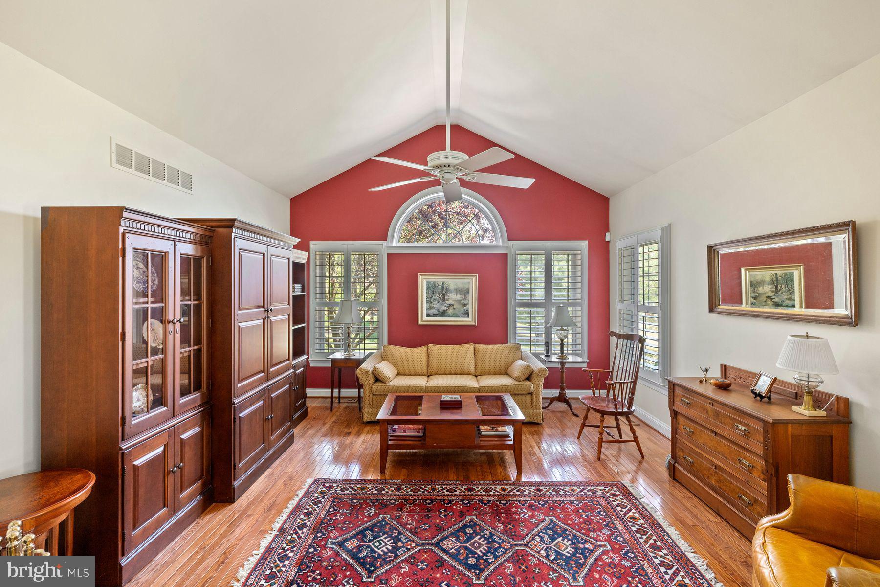 209 Bobwhite Road New Hope, PA 18938 - Photo 8 of 36 Gallery Image 8
