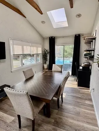 $3,300 | 15 Beverly Hill, Unit 2, Canton, MA 02021