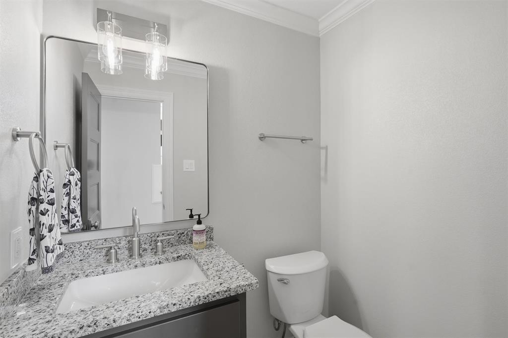 9121 Bontura Road Granbury, TX 76049 - Photo 24 of 40
