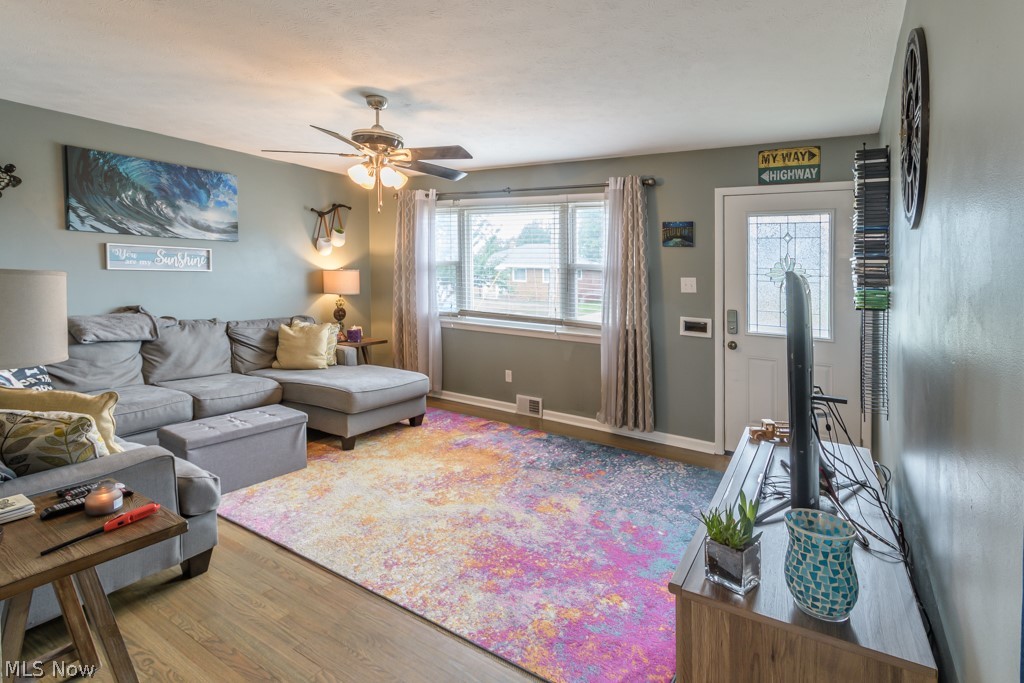 30404 Arnold Road Willowick, OH 44095 - Photo 7 of 25 Gallery Image 7
