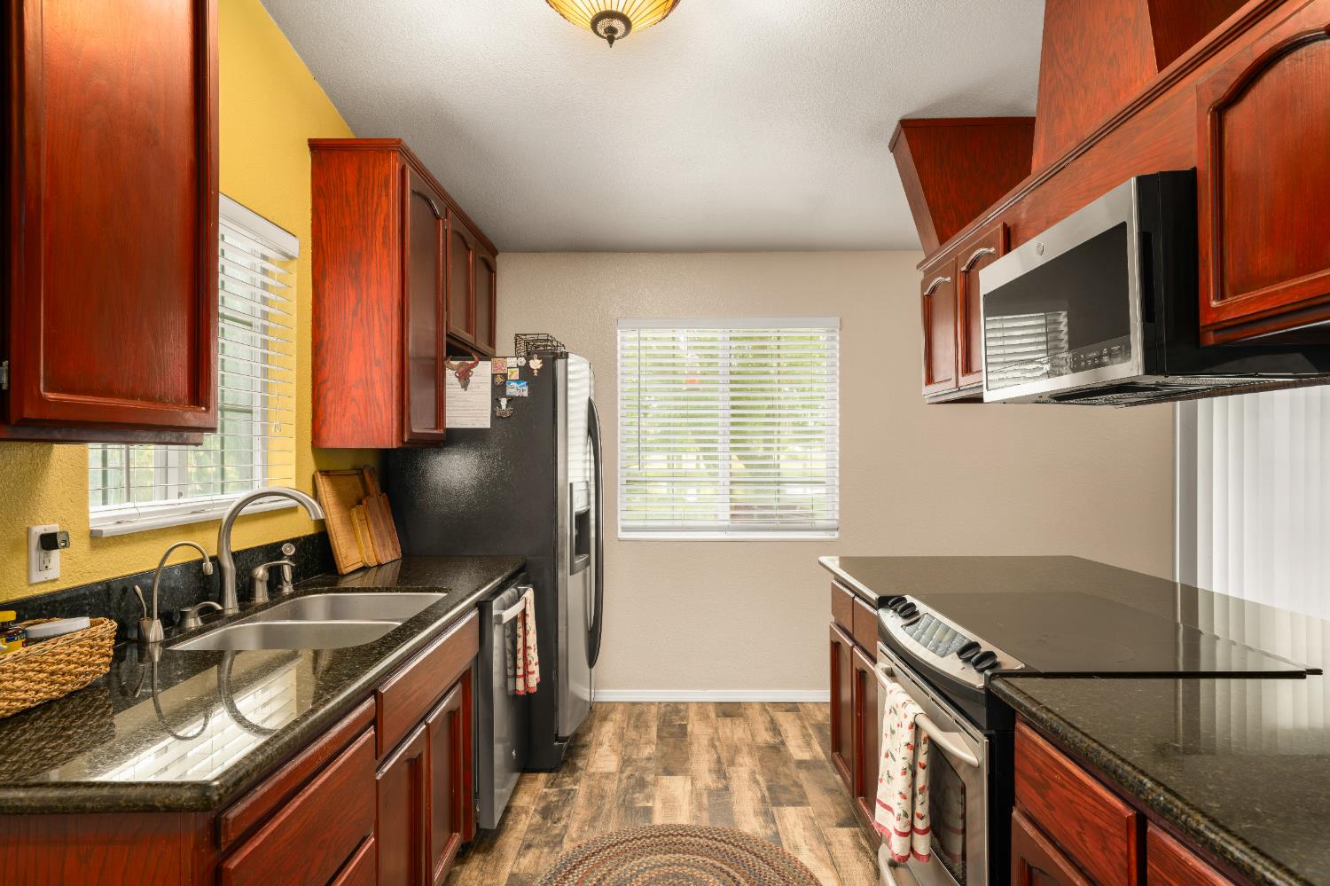 9475 Alta Mesa Road Wilton, CA 95693 - Photo 13 of 80