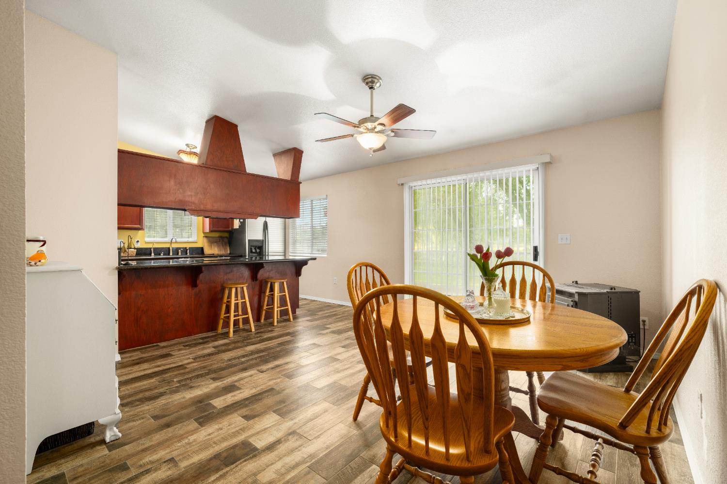 9475 Alta Mesa Road Wilton, CA 95693 - Photo 8 of 80