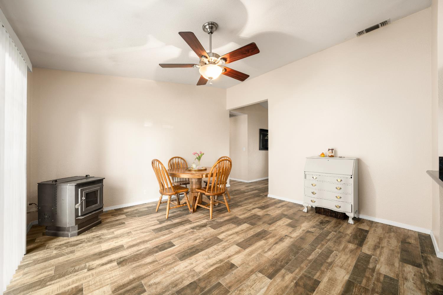 9475 Alta Mesa Road Wilton, CA 95693 - Photo 9 of 80