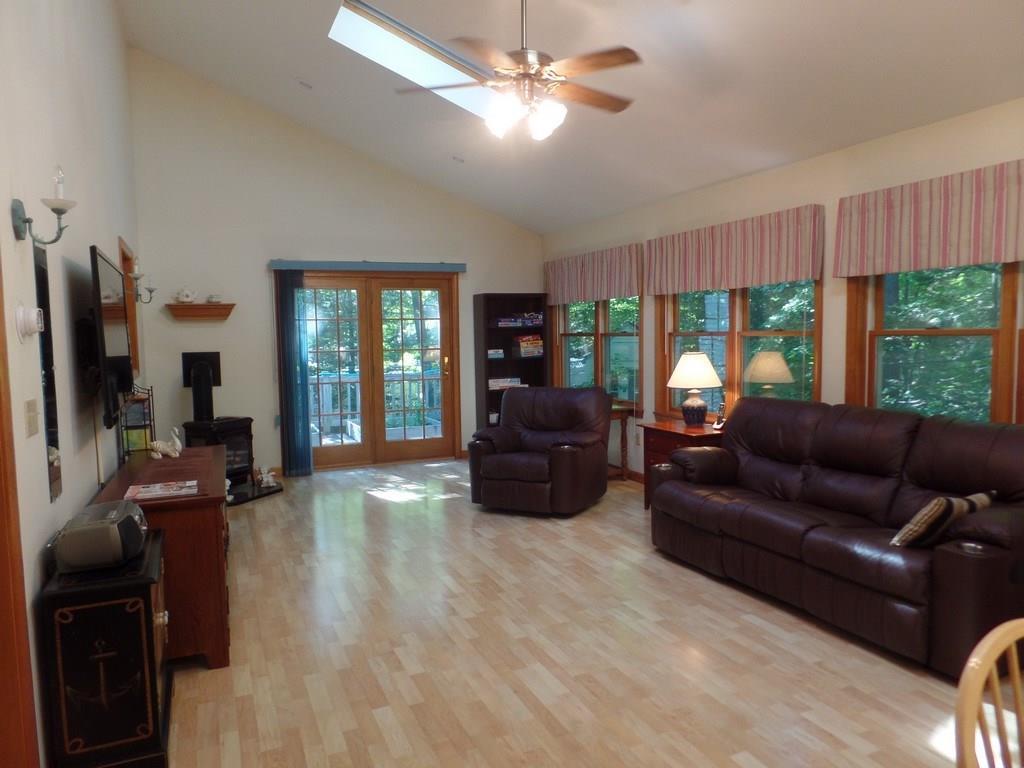 10 Silver Ridge Road Bangor, ME 04401 - Photo 5 of 35 Photo