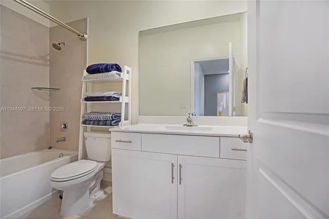 $3,200 | 20648 Northeast 7th Place, Miami, FL 33179