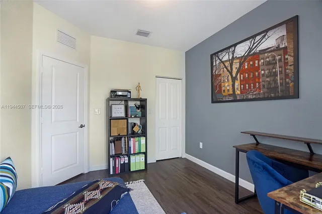 $3,200 | 20648 Northeast 7th Place, Miami, FL 33179