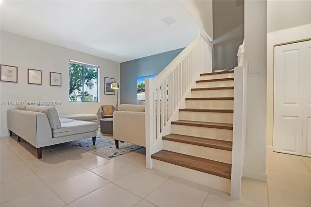 $3,200 | 20648 Northeast 7th Place, Miami, FL 33179