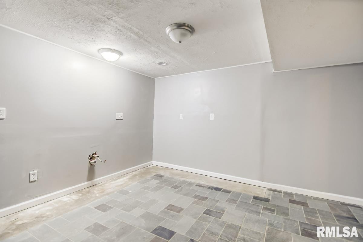 13 Ramblewood Road Chatham, IL 62629 - Photo 41 of 50 Gallery Image 41