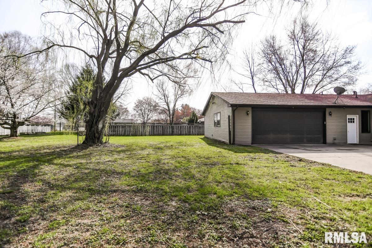13 Ramblewood Road Chatham, IL 62629 - Photo 50 of 50 Gallery Image 50