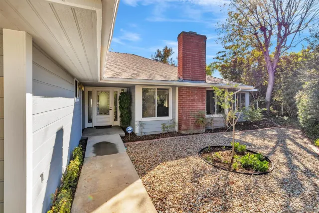 $1,100,000 | 2087 Granite Hills Drive, El Cajon, CA 92019