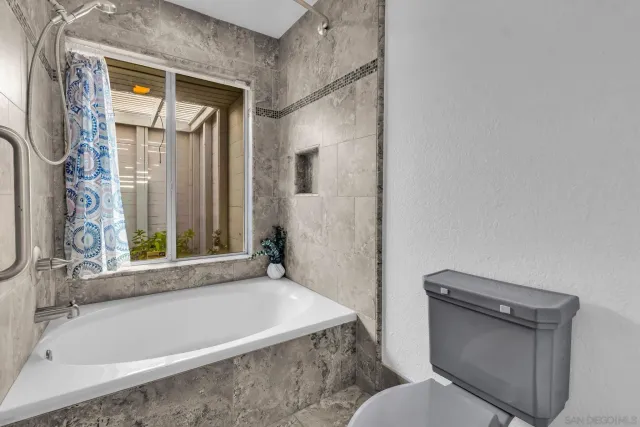 $1,100,000 | 2087 Granite Hills Drive, El Cajon, CA 92019