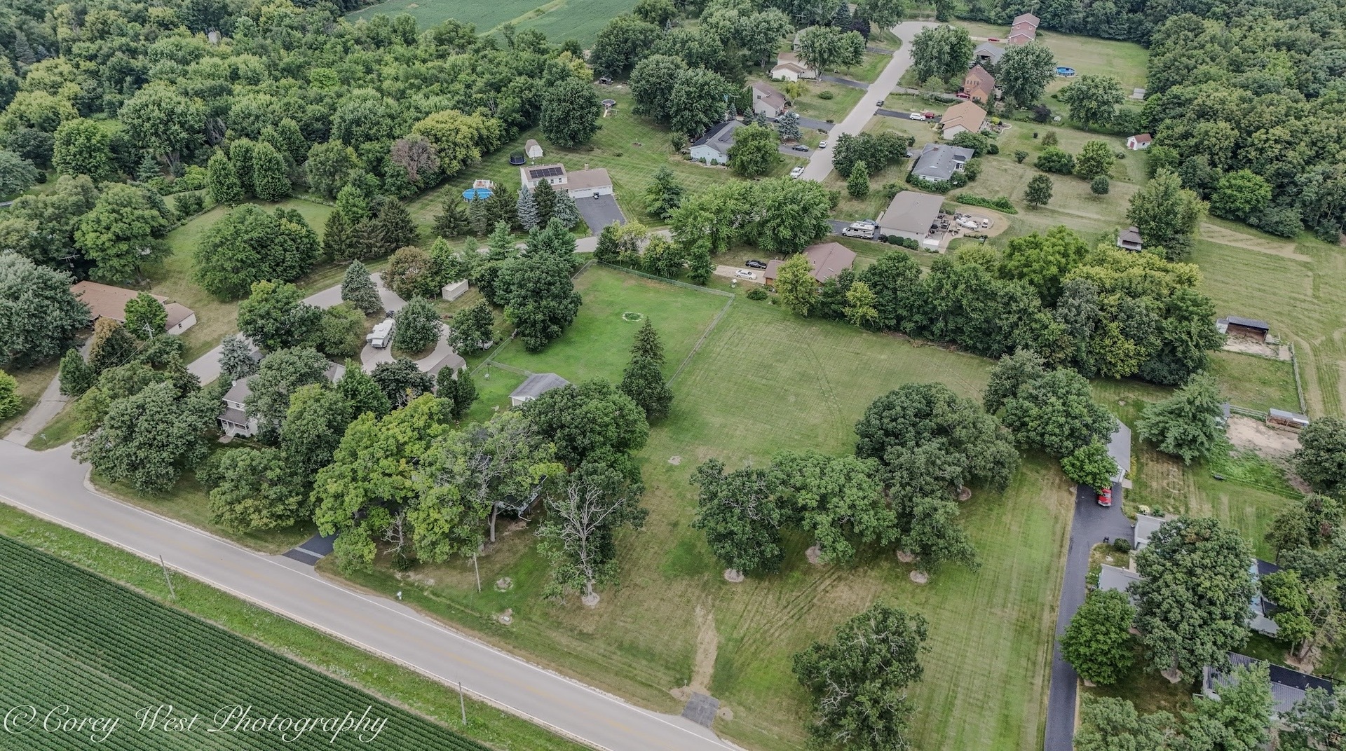 12799 Whipple Road Sycamore, IL 60178 - Photo 23 of 33 Gallery Image 23
