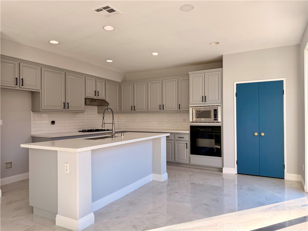 6749 Rico Court Eastvale, CA 92880 - Photo 2 of 31