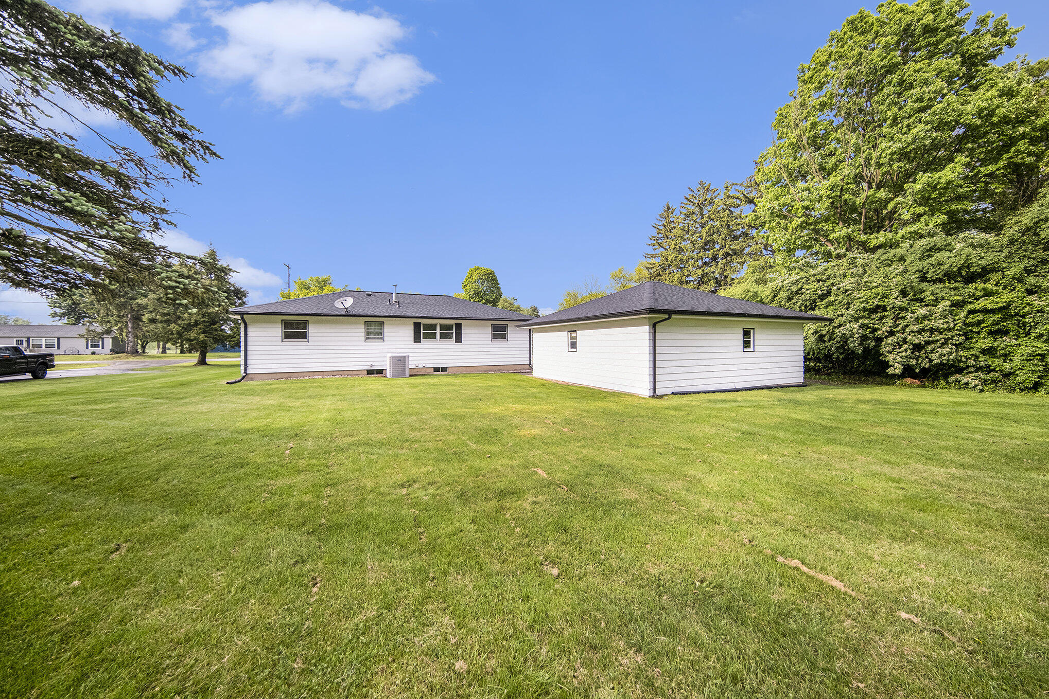 6405 King Road Spring Arbor, MI 49283 - Photo 8 of 32 sbp_57