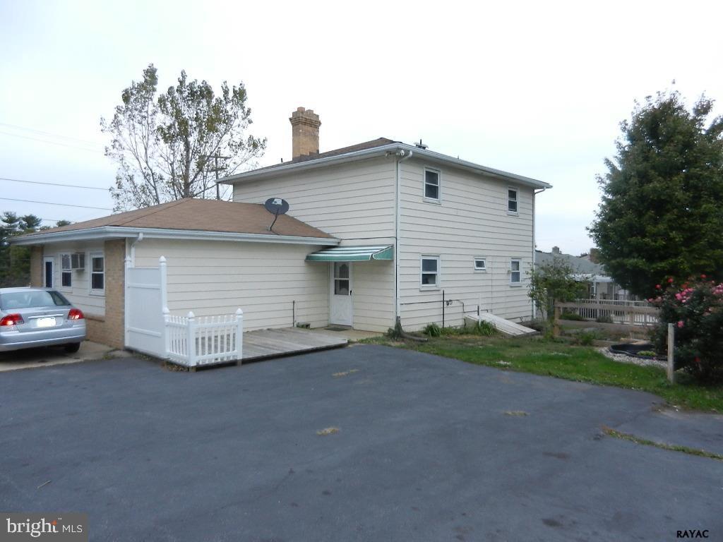 124 Forest Hills Road Red Lion, PA 17356 - Photo 5 of 31
