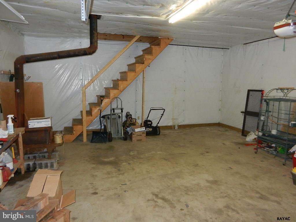 124 Forest Hills Road Red Lion, PA 17356 - Photo 8 of 31