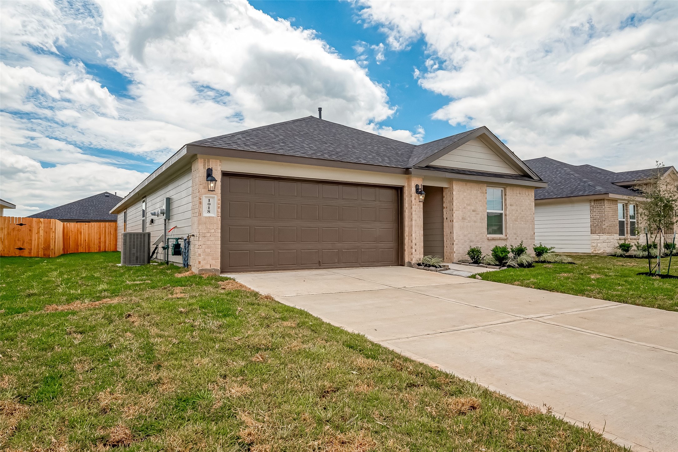 1018 Fringed Bluestar Drive Rosharon, TX 77583 - Photo 3 of 47