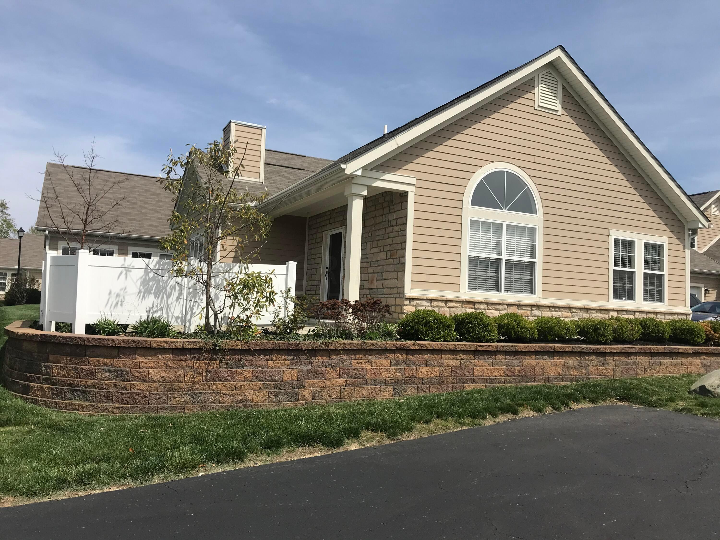 7989 Ravine Run Lane Columbus, OH 43235 - Photo 2 of 9 Gallery Image 2