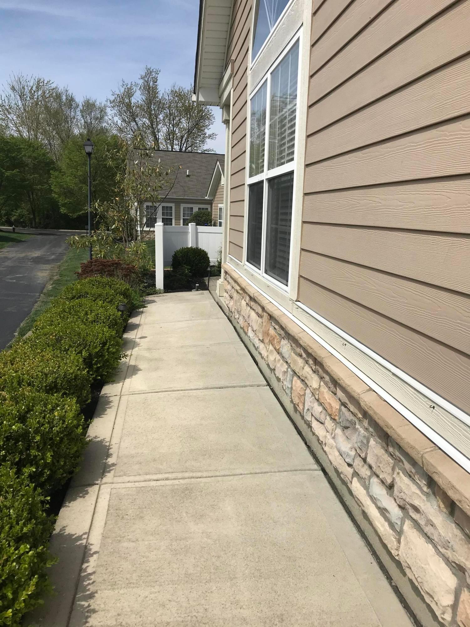 7989 Ravine Run Lane Columbus, OH 43235 - Photo 6 of 9 Gallery Image 6