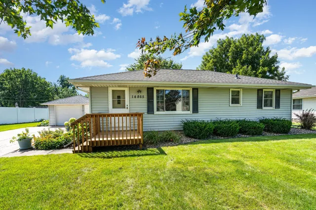 $323,000 | 14865 Damask Avenue West, Rosemount, MN 55068