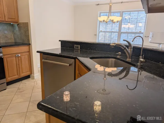 $535,000 | 3038 King Court, Green Brook, NJ 08812